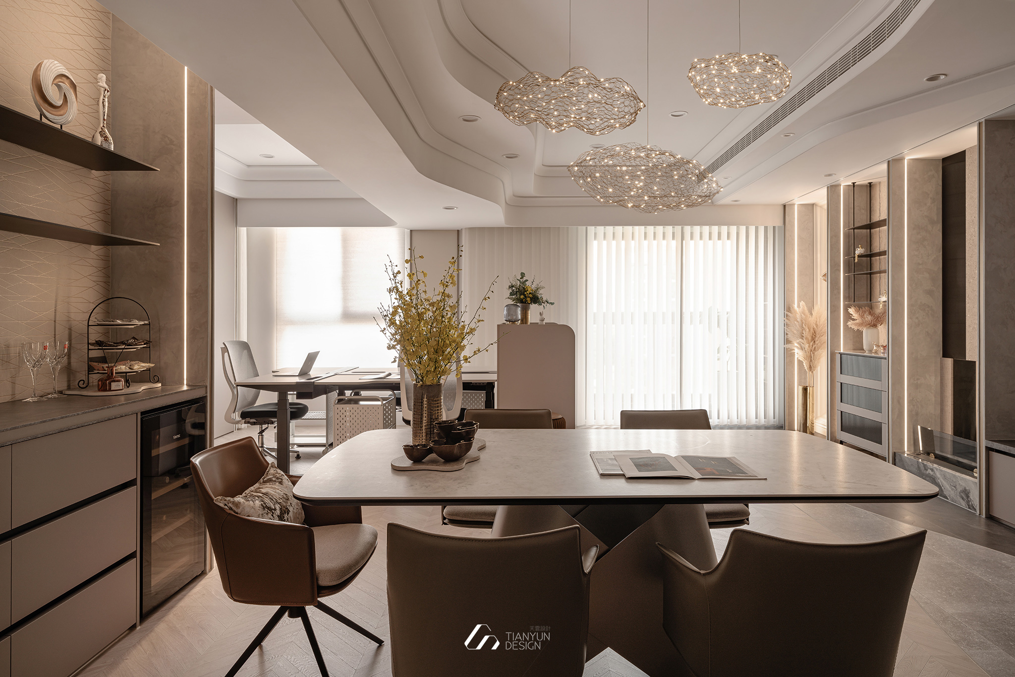 天雲流光 / 現代風